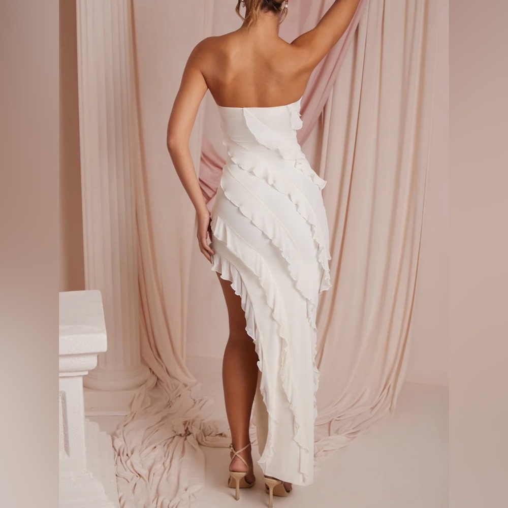 BNWT Oh Polly Nevali Dress - Picture 3 of 9